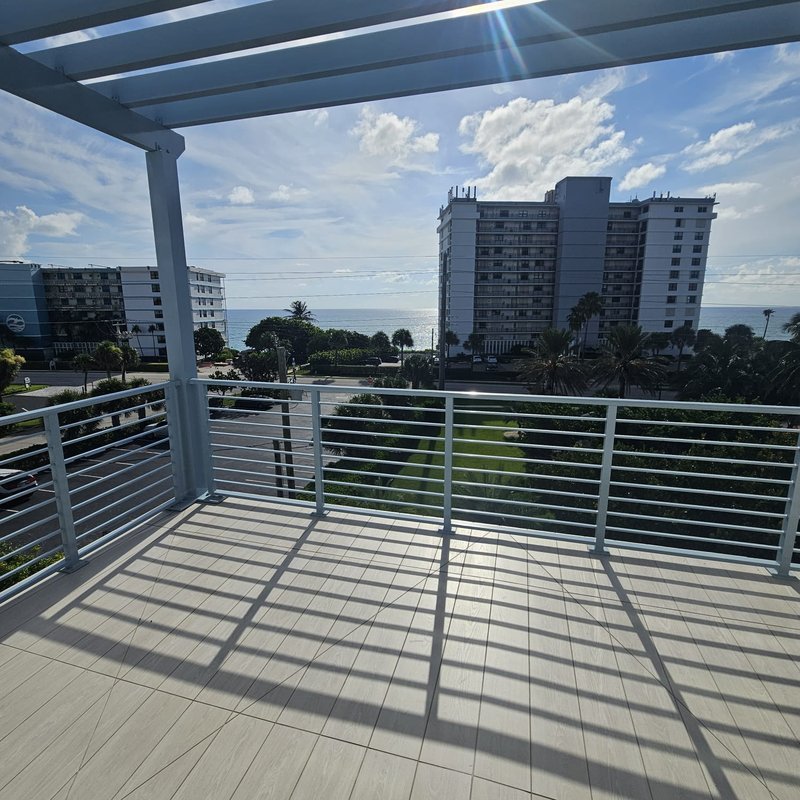 Deck flooring outdoors in Florida